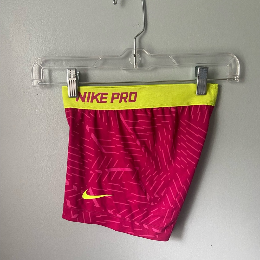 Pink Nike pros 3”